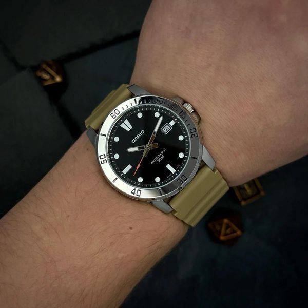 Casio MTP-VD01-5E 1141-0201 фото